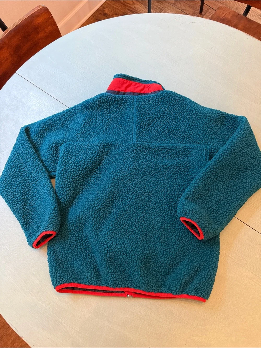 Patagonia Teal Sherpa Fleece Jacket with Red Accents